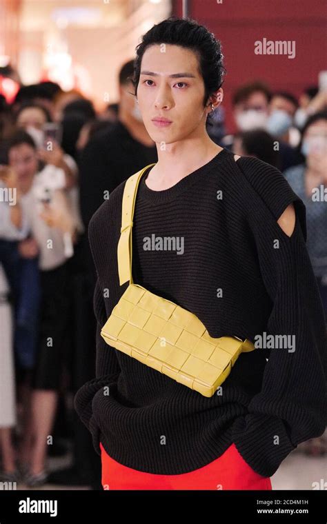 bottega veneta china show